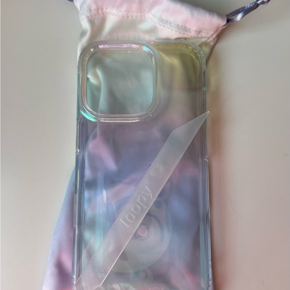 Loopy Case Clear Opal LEFTY iPhone 16 pro